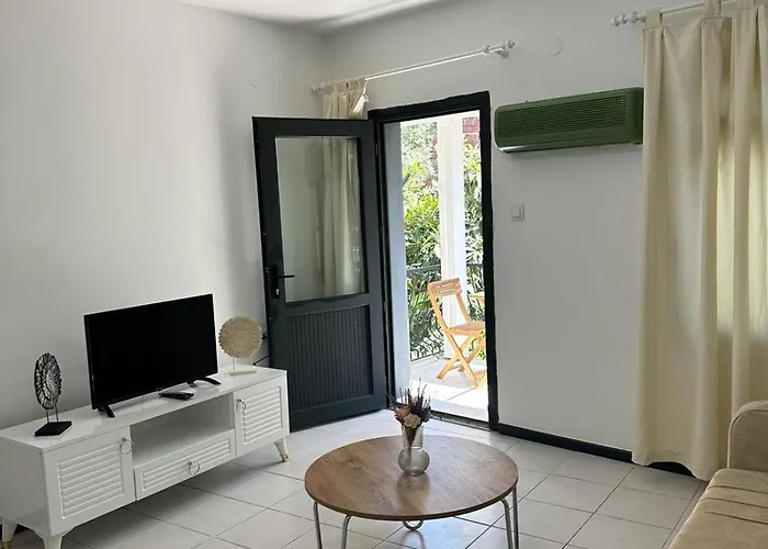 Ξενοδοχείο με διαμερίσματα Miya Homes Αλικαρνασσός